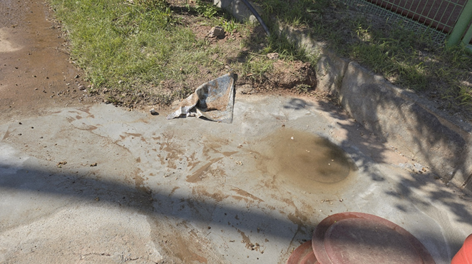 구리시립테니스장 수도 계량기 물고임 정비 후  시멘트 공사(2025. 9. 22.)