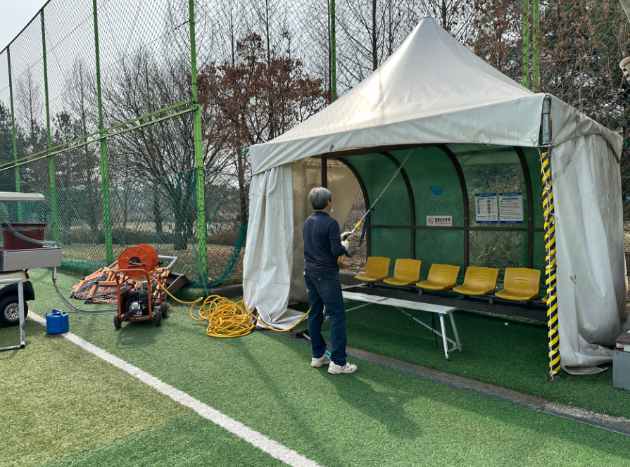 구리왕숙체육공원 축구장  휴게 공간 보수, 관중석 점검(2026.3.24.~3.27.)